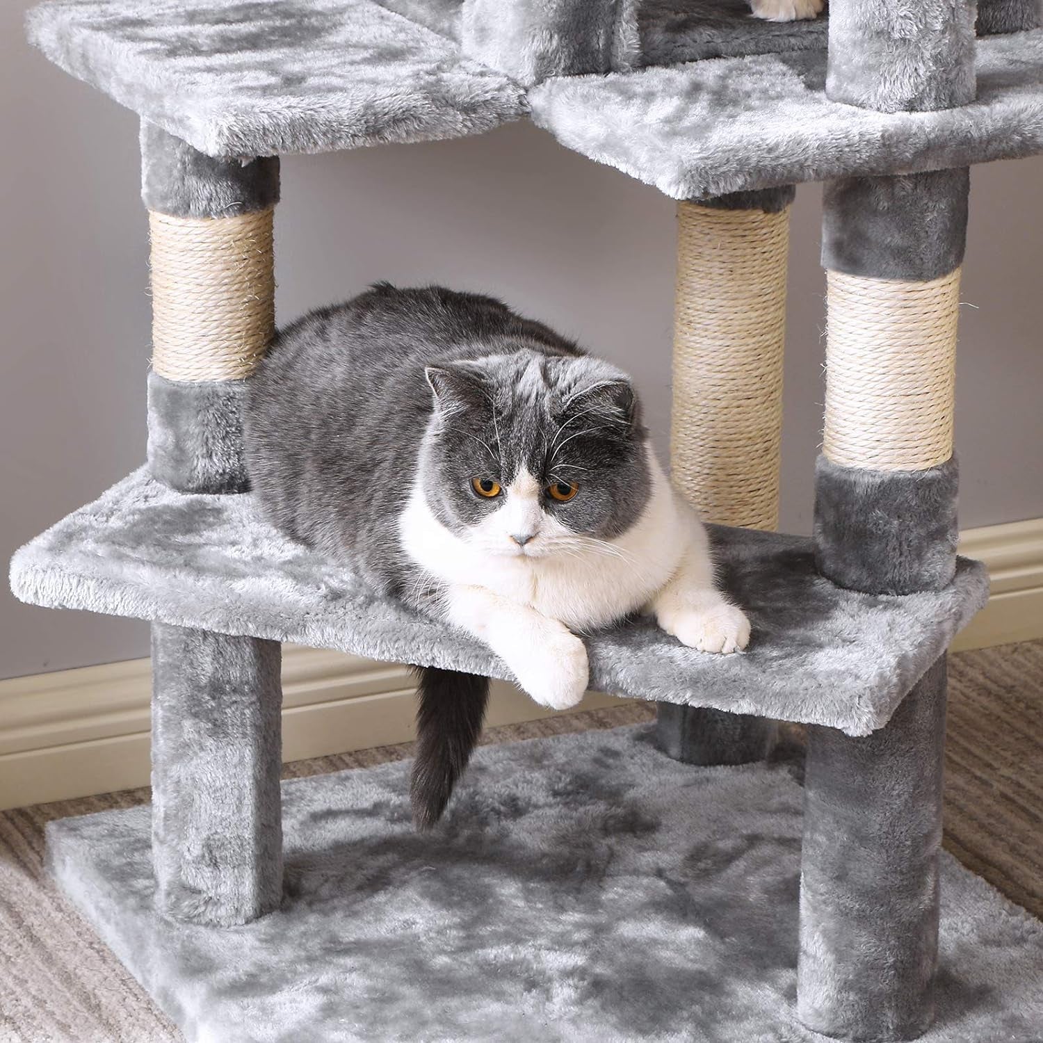 Cat Tree Tower with Top Plush Perch Multi-Level Cat Condo Sisal Scratching Posts, Cat Play House Activity Center Cat Furniture MMJ12L